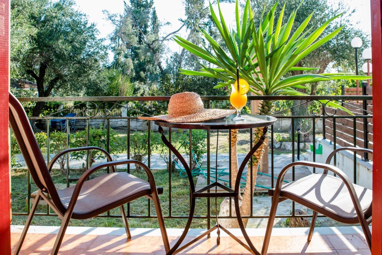 Kalypso Studio Resorts Kávos Екстериор снимка