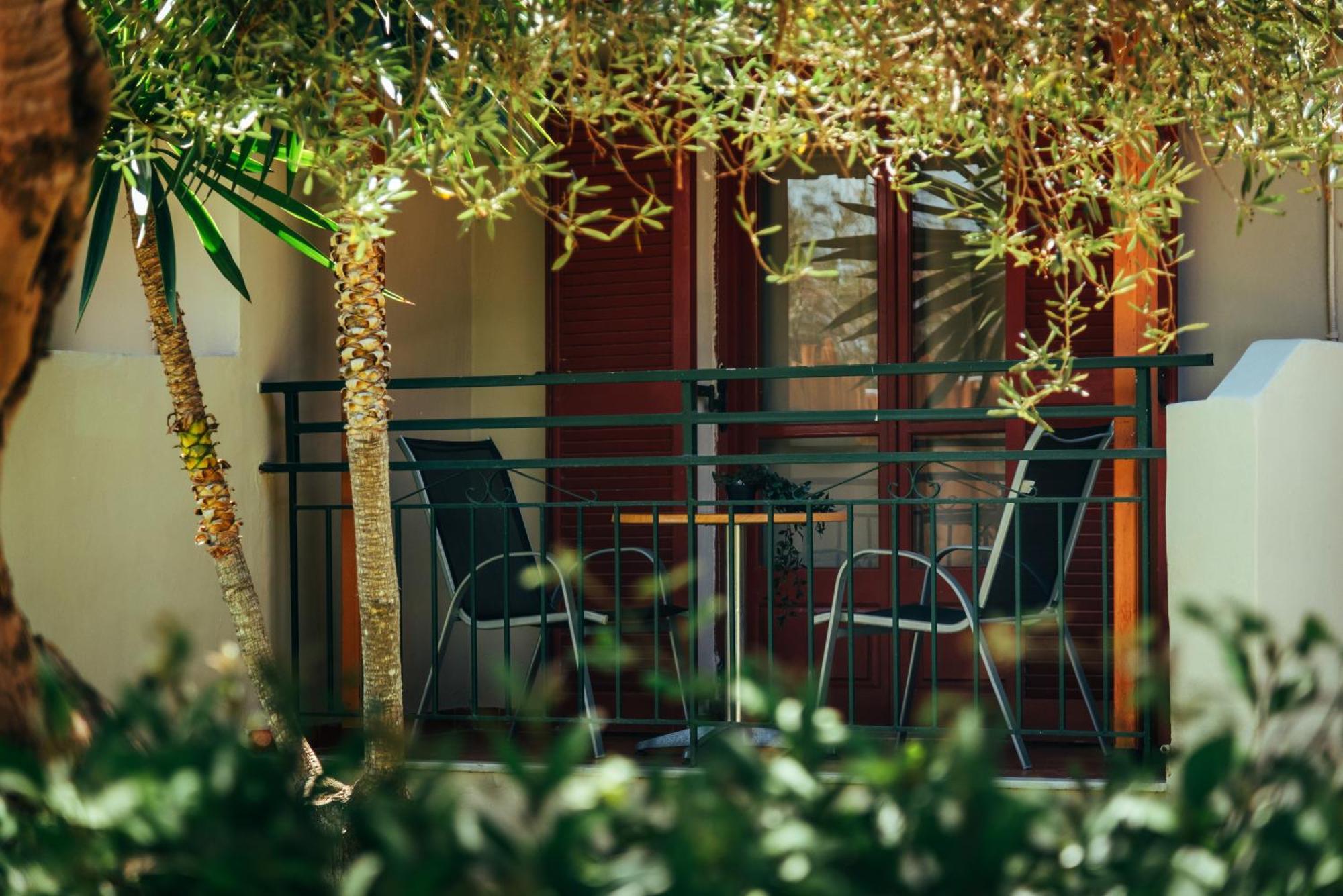 Kalypso Studio Resorts Kávos Екстериор снимка